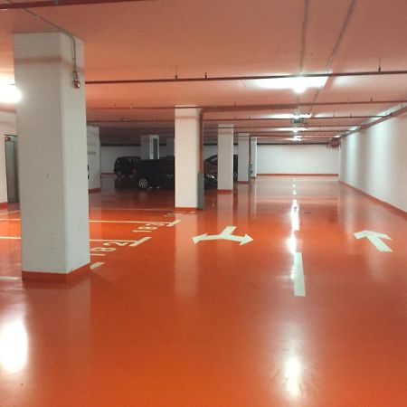 Studio Apartman Krila Wings- Parking In Garage Zagreb Buitenkant foto