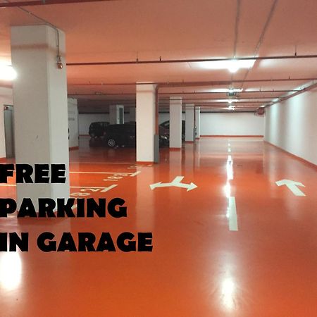 Studio Apartman Krila Wings- Parking In Garage Zagreb Buitenkant foto